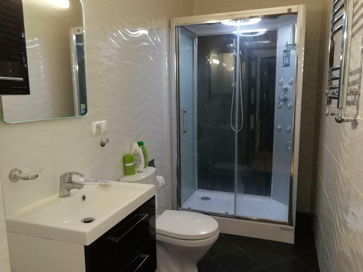 Np Sunshine Hostel Rybie Экстерьер фото