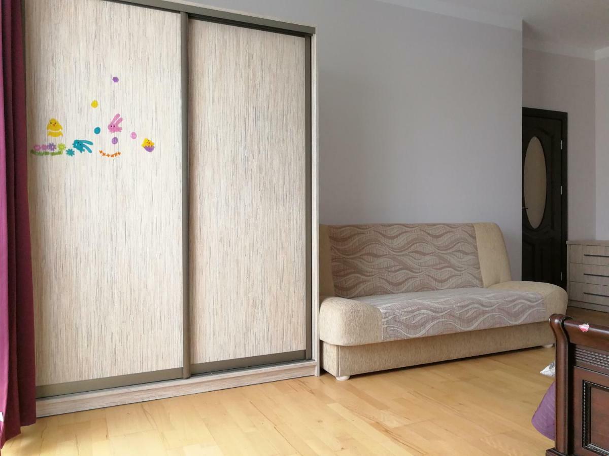Np Sunshine Hostel Rybie Экстерьер фото
