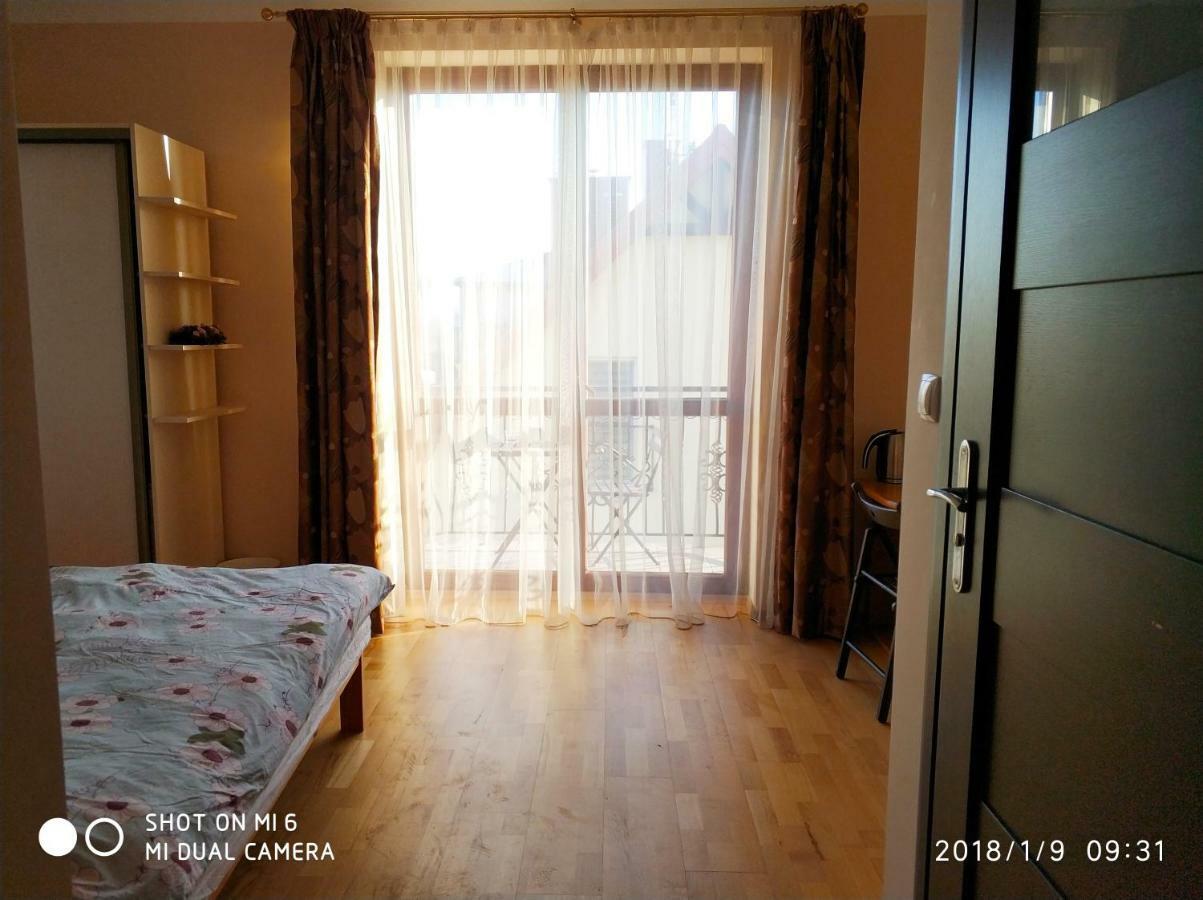 Np Sunshine Hostel Rybie Экстерьер фото