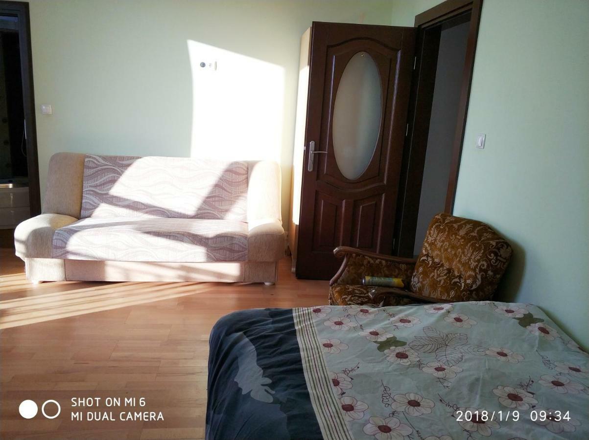Np Sunshine Hostel Rybie Экстерьер фото